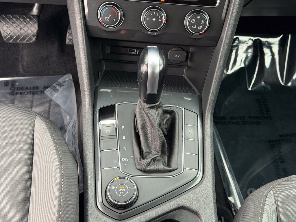 Used 2019 Volkswagen Tiguan S w/ Driver Assistance Package AWD/4WD image 18