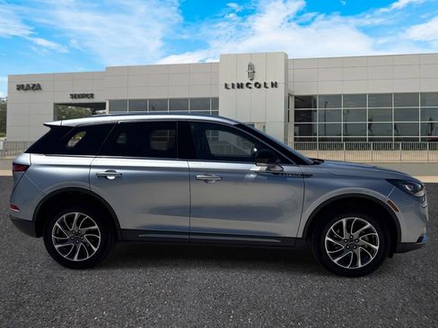 Certified 2022 Lincoln Corsair AWD w/ Equipment Group 101A image 2