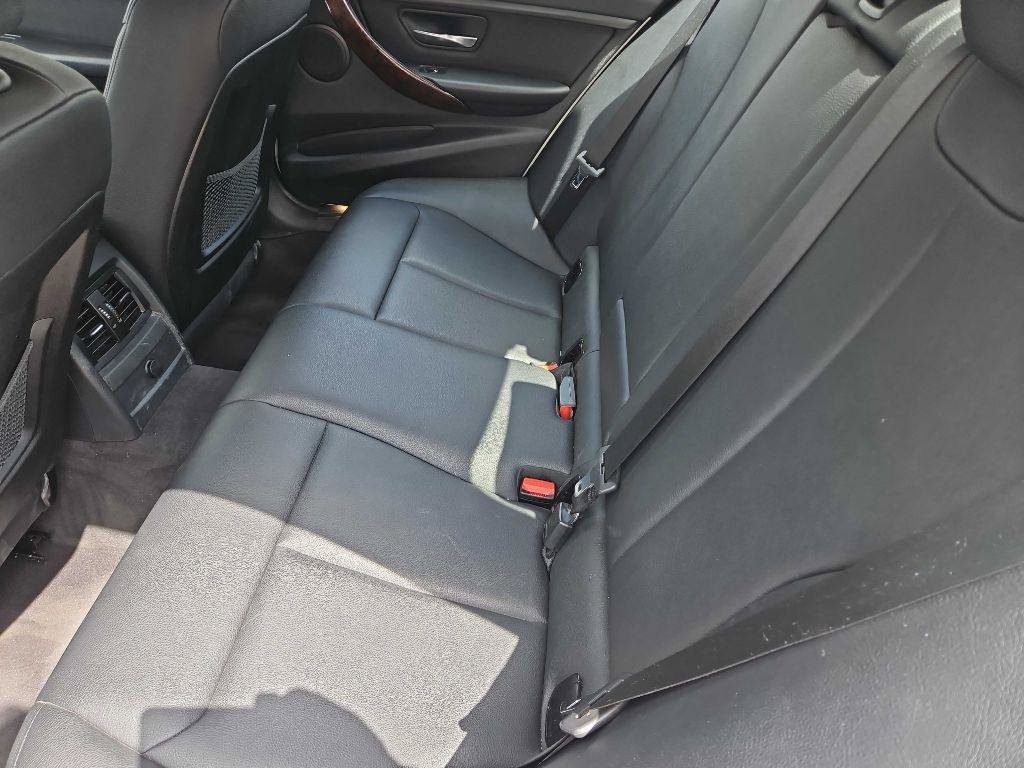 Used 2015 Chrysler 200 Limited w/ Convenience Group FWD image 48