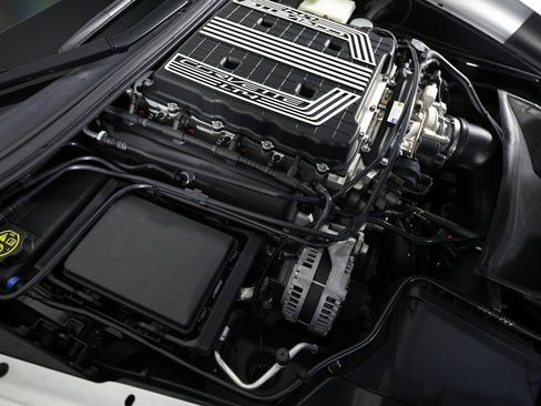 Used 2017 Chevrolet Corvette Z06 image 36
