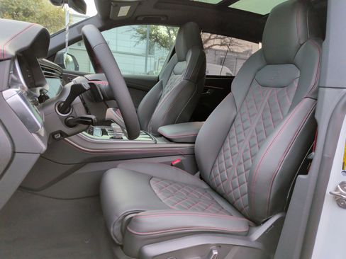 New 2026 Audi Q8 Prestige image 16