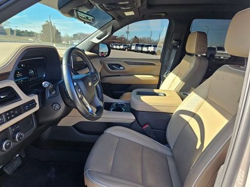 Used 2023 Chevrolet Tahoe Premier image 9