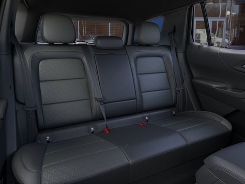 New 2026 Chevrolet Equinox LT image 17