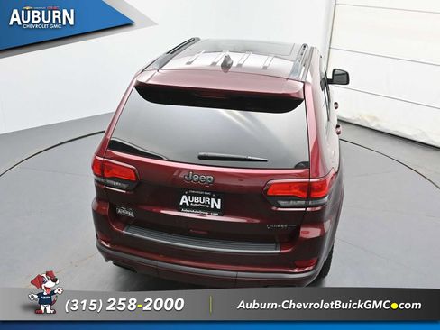 Used 2020 Jeep Grand Cherokee Limited X image 29