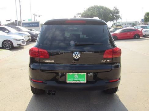 Used 2017 Volkswagen Tiguan Wolfsburg Edition image 7