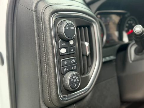 Used 2020 Chevrolet Silverado 2500 LTZ w/ LTZ Premium Package AWD/4WD image 34
