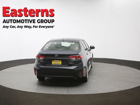 Used 2023 Toyota Corolla LE FWD image 37