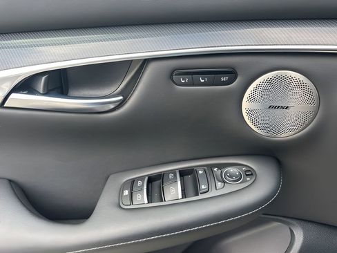 Used 2024 INFINITI QX50 Sport image 28