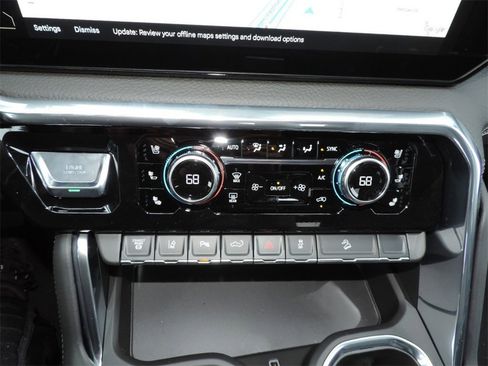 New 2026 GMC Sierra 2500 Denali w/ Denali Reserve Package image 23