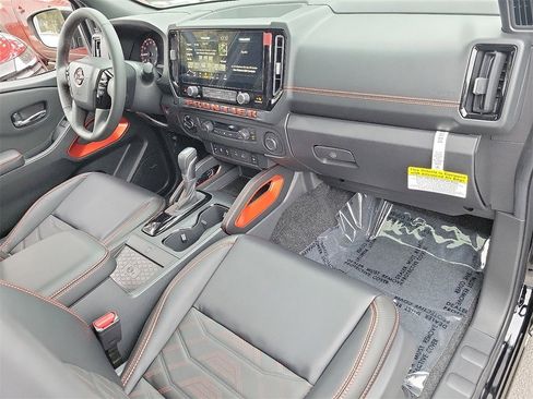 New 2025 Nissan Frontier PRO-4X w/ Pro Premium Package image 11