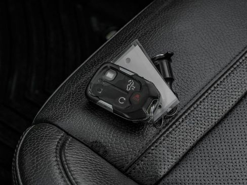 Used 2023 GMC Sierra 2500 Denali w/ Denali Ultimate Package image 70