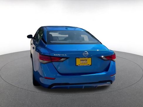 Used 2025 Nissan Sentra SV FWD image 14