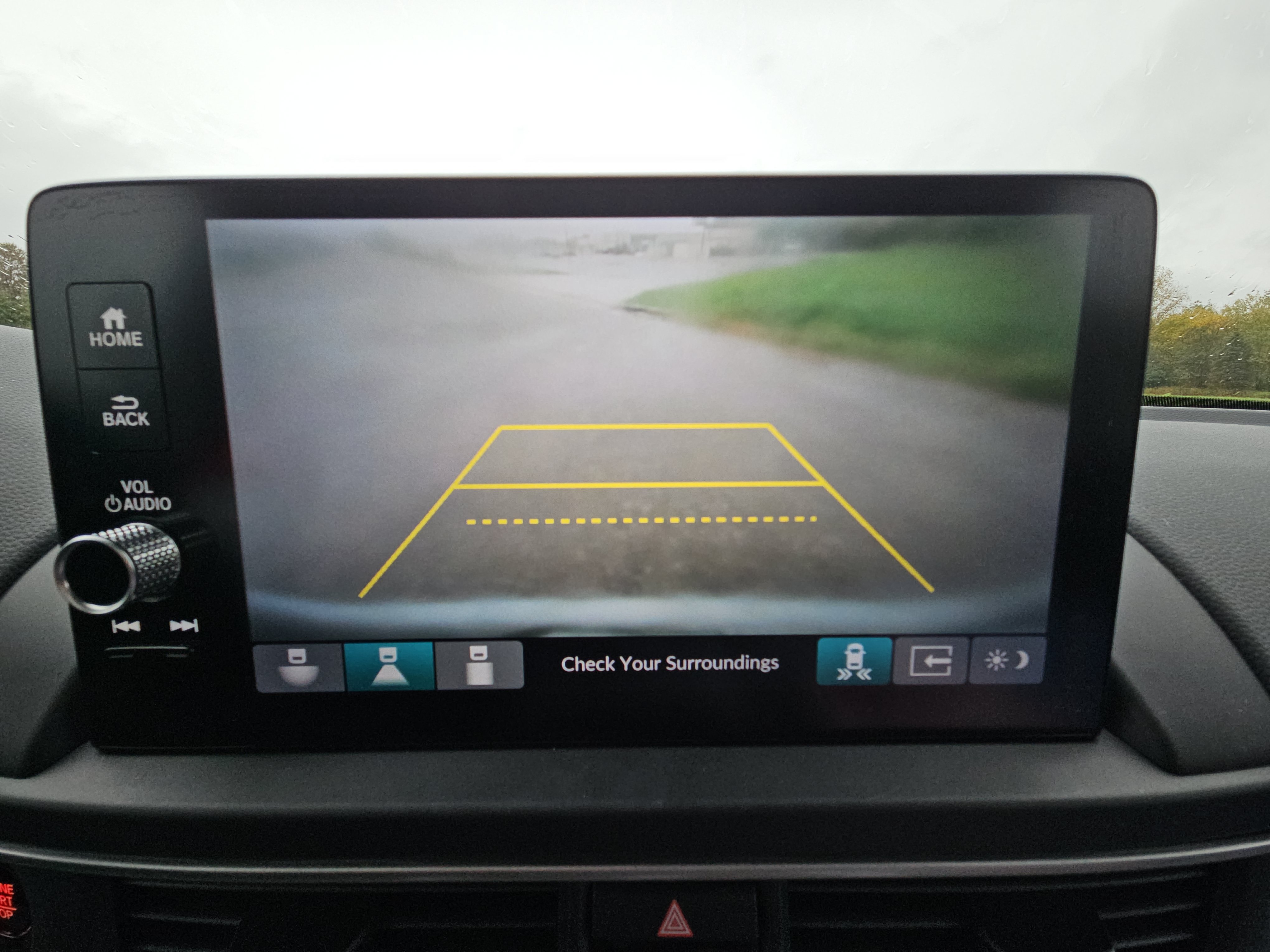 Used 2025 Honda Pilot Touring image 19