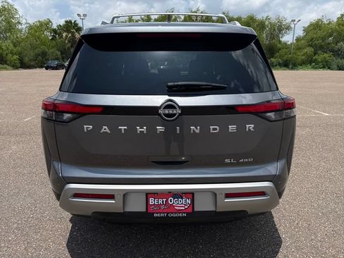 Used 2025 Nissan Pathfinder SL w/ Cargo Package AWD/4WD image 6