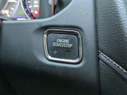 Used 2023 GMC Acadia SLT w/ Elevation Edition image 46