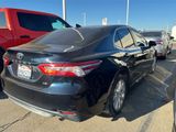 Used 2020 Toyota Camry LE image 3