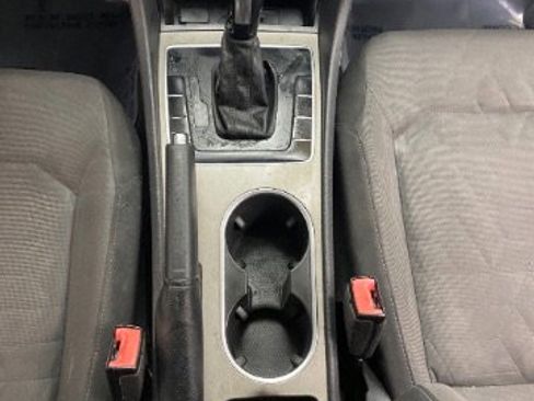 Used 2020 Volkswagen Passat 2.0T S image 22