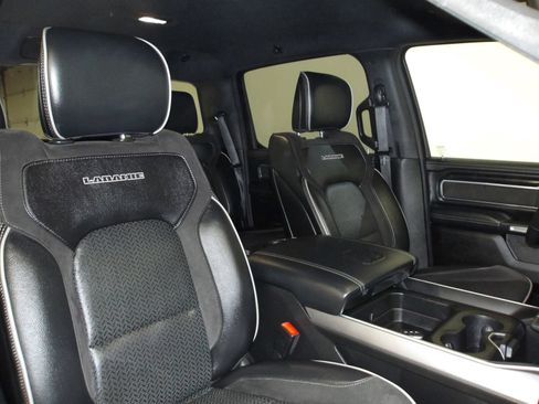 Used 2023 RAM 1500 Laramie AWD/4WD image 16