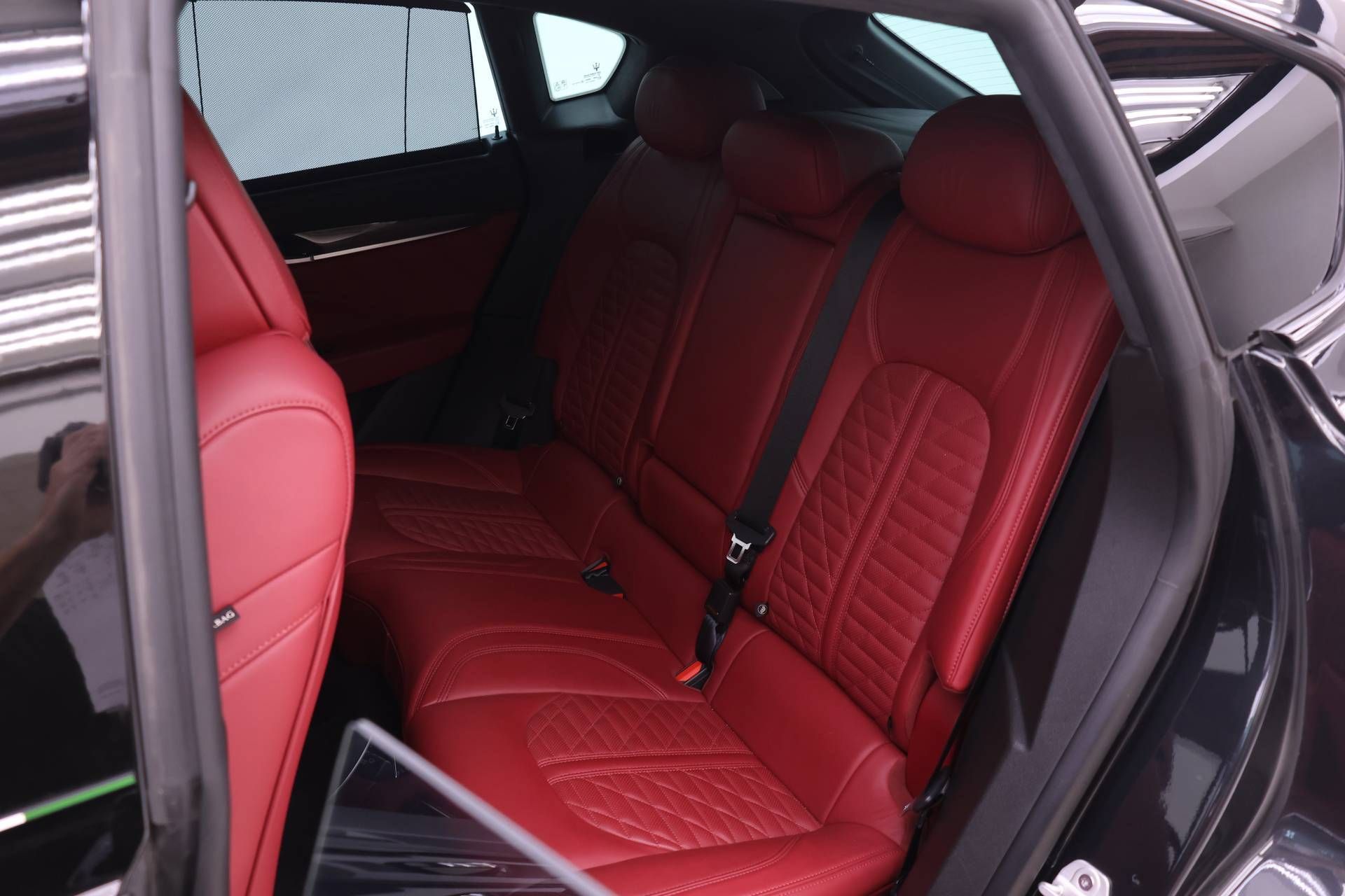 Used 2022 Maserati Levante Trofeo AWD/4WD image 14