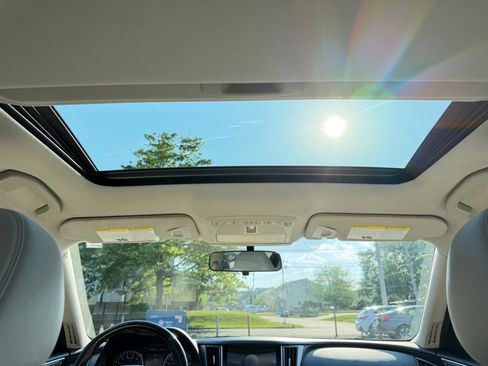 Used 2014 INFINITI Q50 AWD w/ Moonroof Package image 27