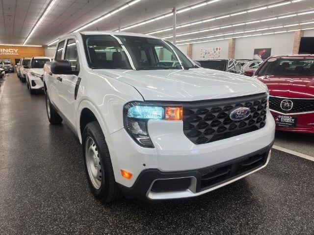 Used 2025 Ford Maverick XL w/ 4K Tow Package AWD/4WD image 4
