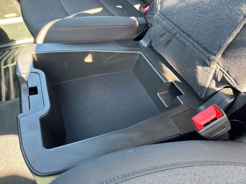 Used 2024 Chevrolet Silverado 1500 LT image 21