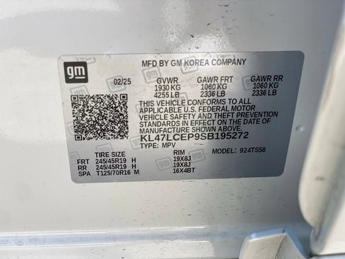 Used 2025 Buick Envista Avenir FWD image 30