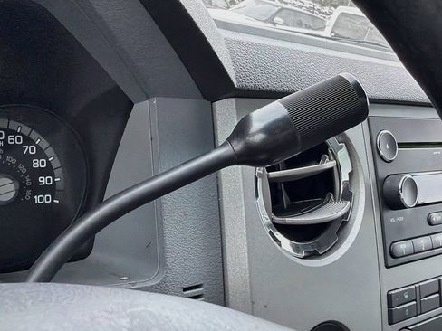 Used 2015 Ford F650 2WD Regular Cab Super Duty image 15