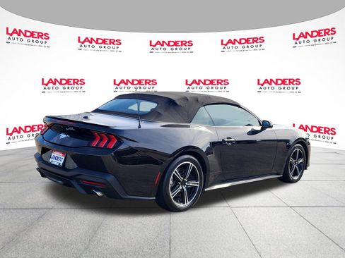 Used 2024 Ford Mustang Premium image 3