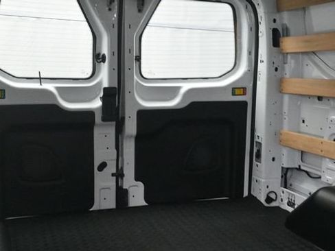 Used 2025 Ford Transit 250 Low Roof w/ Exterior Upgrade Package RWD image 17