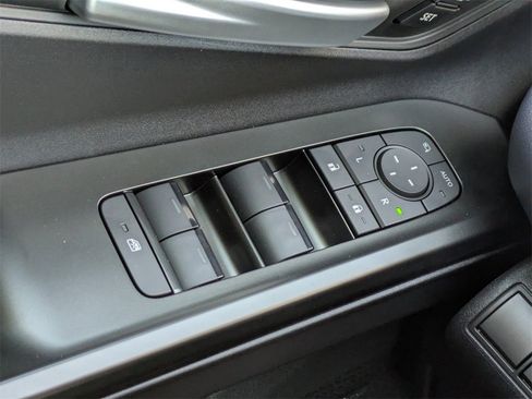 New 2026 Subaru Solterra image 27