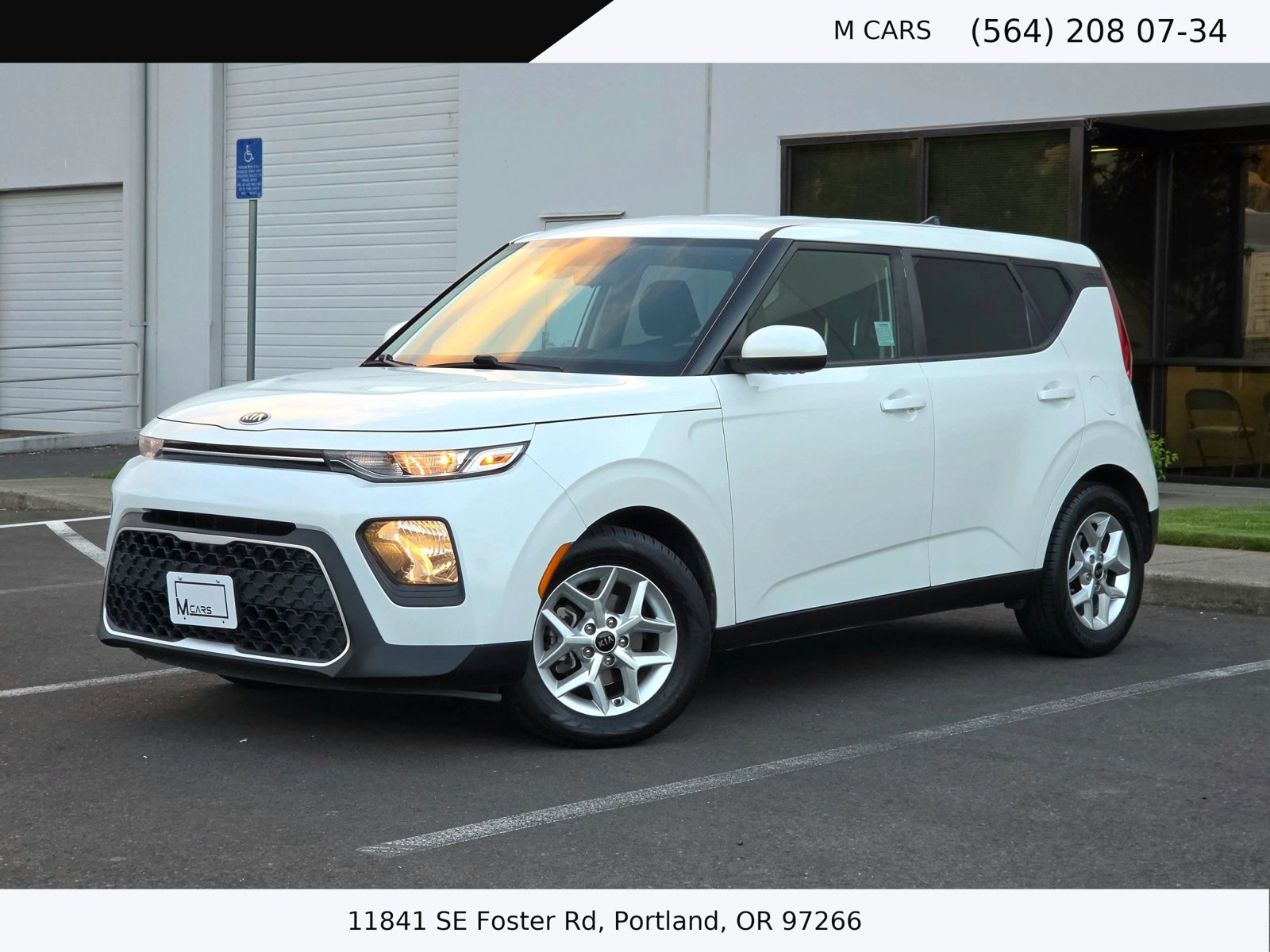 Used 2021 Kia Soul S FWD image 2