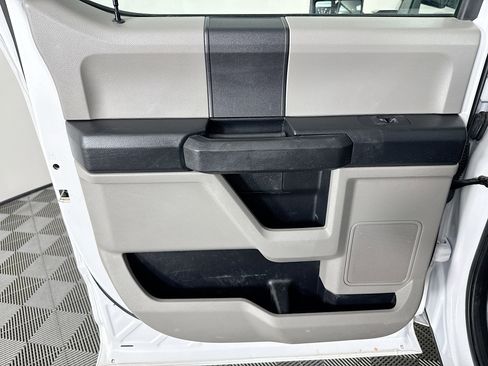 Used 2020 Ford F250 XL w/ Power Equipment Group image 22