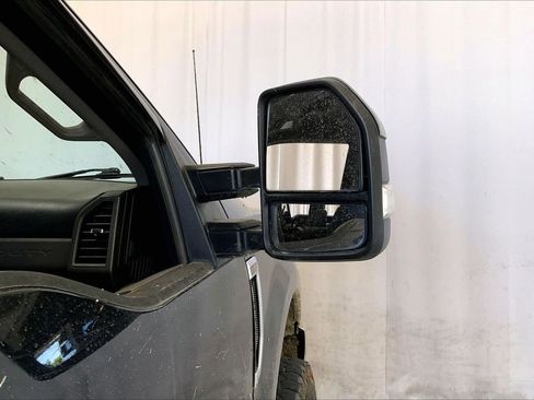Used 2017 Ford F250 XL w/ STX Appearance Package AWD/4WD image 11