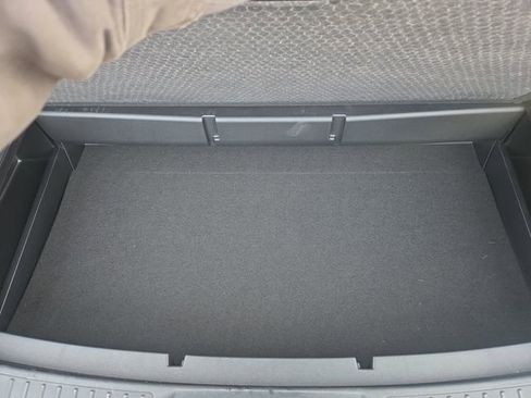 Certified 2023 Ford Explorer ST-Line image 14