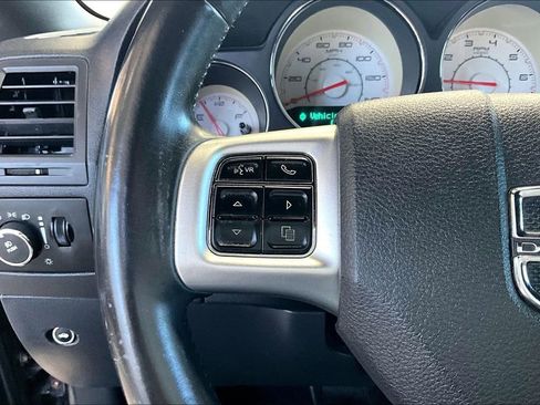 Used 2013 Dodge Challenger SXT Plus image 19