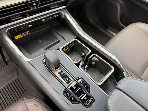 Used 2026 Lexus TX 350 AWD w/ Technology Package image 16