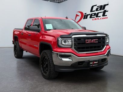 Used 2016 GMC Sierra 1500 4x4 Crew Cab w/ Sierra Convenience Package
