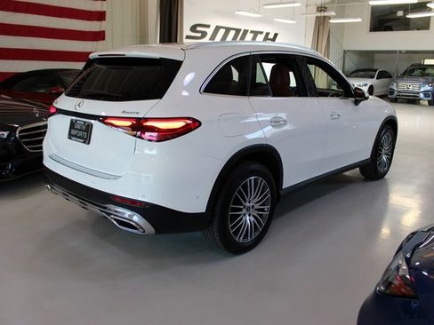 Used 2023 Mercedes-Benz GLC 300 4MATIC w/ Pinnacle Trim Package image 44