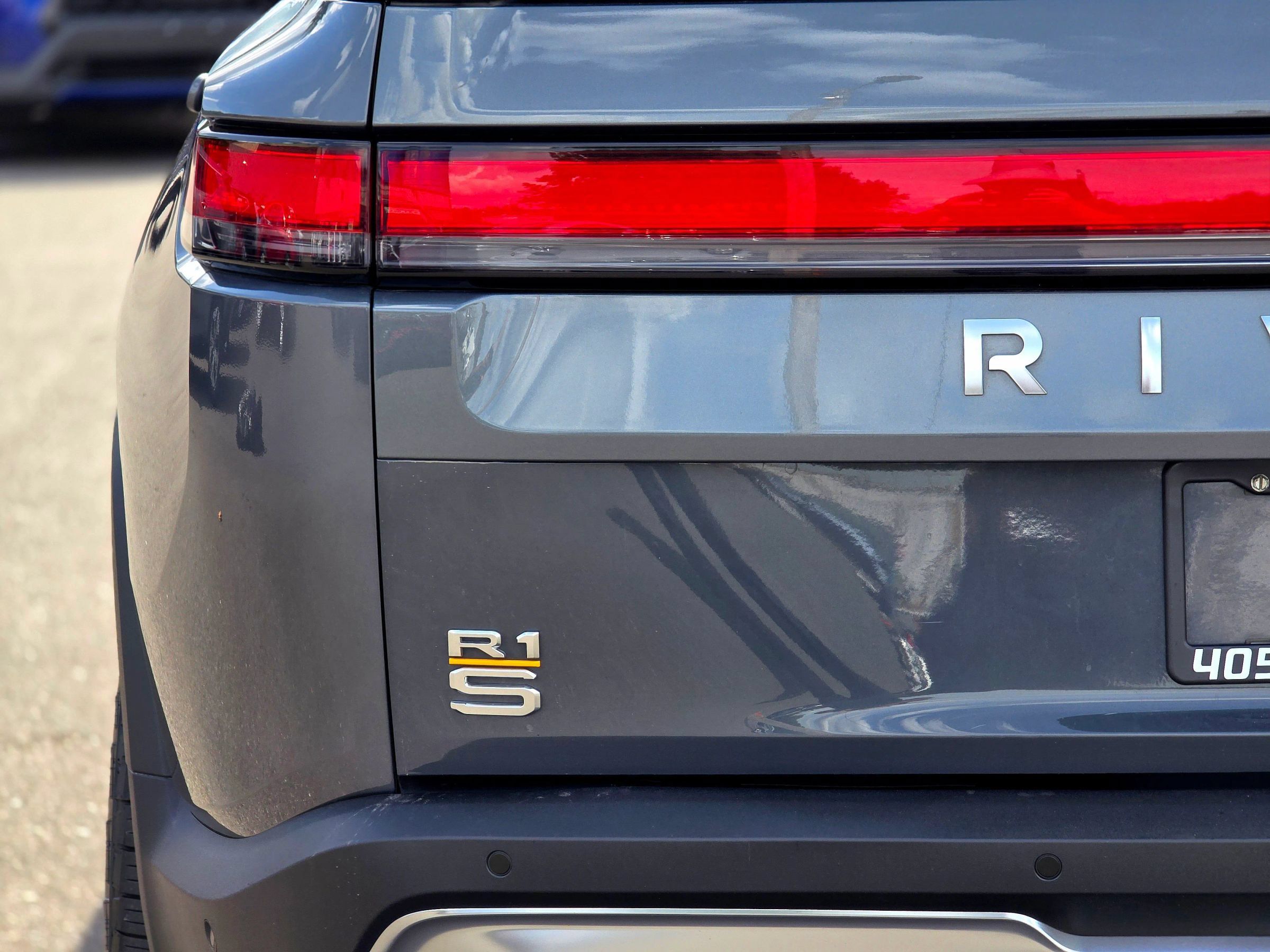 Used 2023 Rivian R1S Adventure Quad AWD/4WD image 11