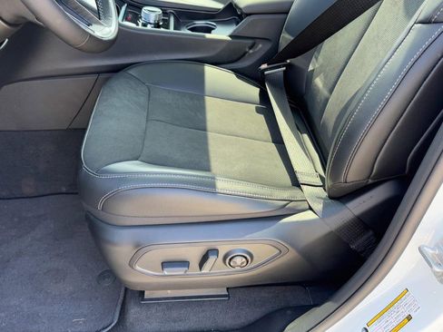 New 2026 Jeep Grand Cherokee Altitude AWD/4WD image 17