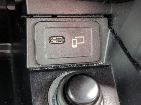 Used 2021 Mercedes-Benz E 350 Sedan image 22