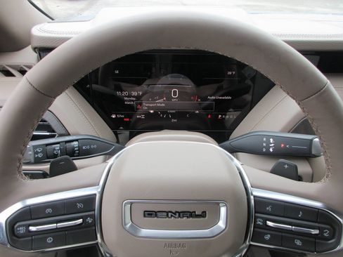 New 2026 GMC Yukon Denali image 18