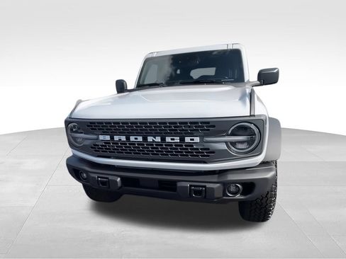 New 2026 Ford Bronco Badlands AWD/4WD image 3