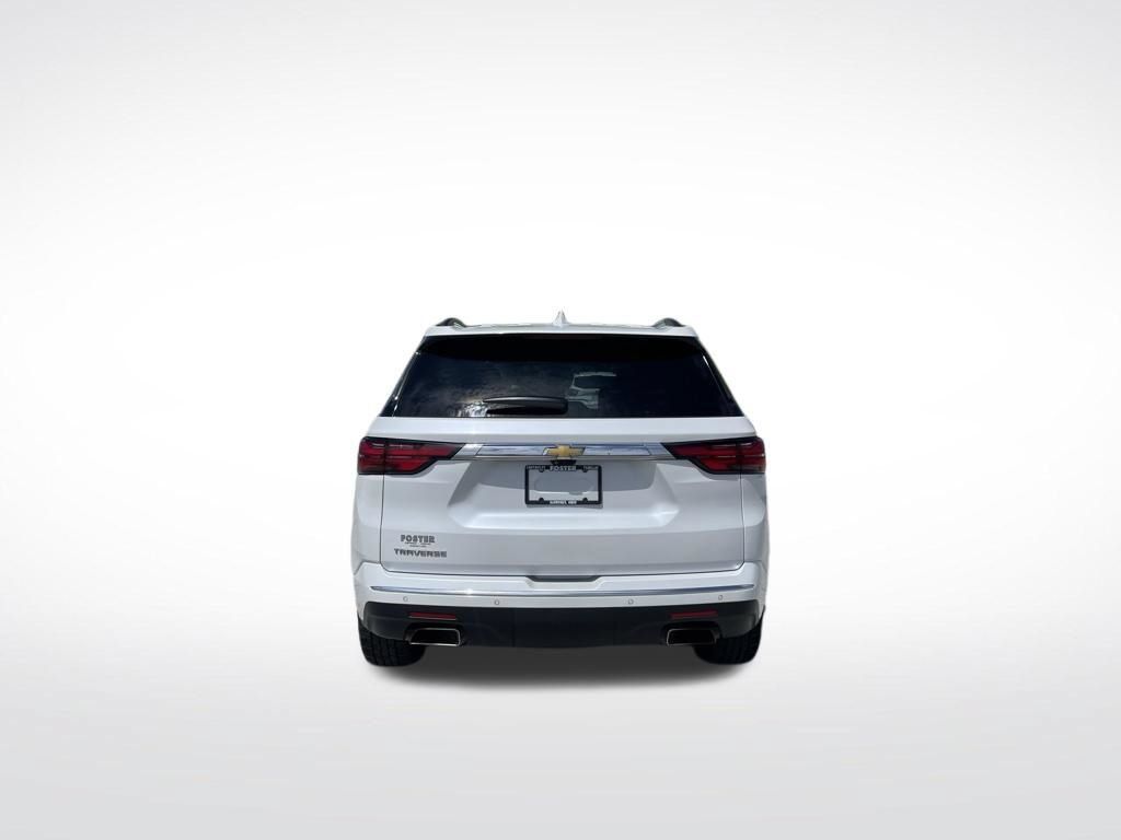 Used 2023 Chevrolet Traverse High Country FWD image 4