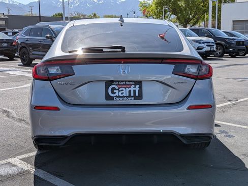 Used 2022 Honda Civic Sport image 7