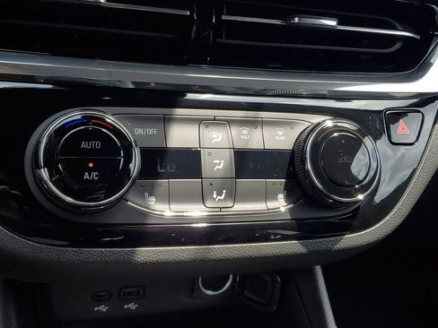 New 2026 Buick Envista Sport Touring w/ Convenience I Package FWD image 22