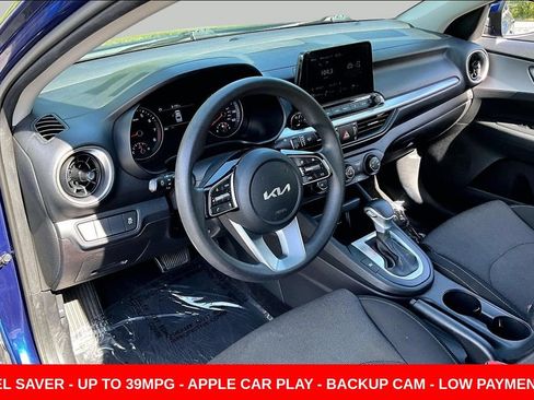 Used 2022 Kia Forte LXS FWD image 17