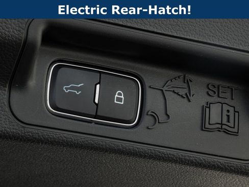 Used 2023 Ford Explorer Limited w/ Equipment Group 301A image 31