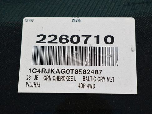 New 2026 Jeep Grand Cherokee L Laredo AWD/4WD image 36